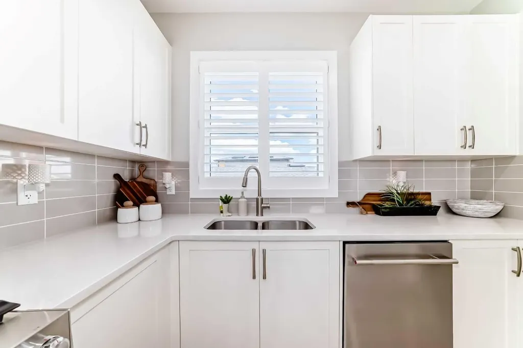 116 Precedence Way Cochrane AB T4C 2T5