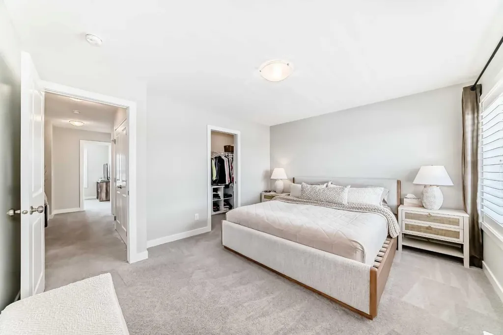116 Precedence Way Cochrane AB T4C 2T5