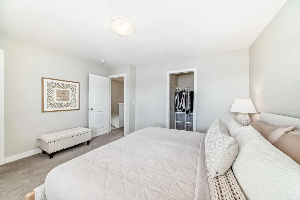 116 Precedence Way Cochrane AB T4C 2T5
