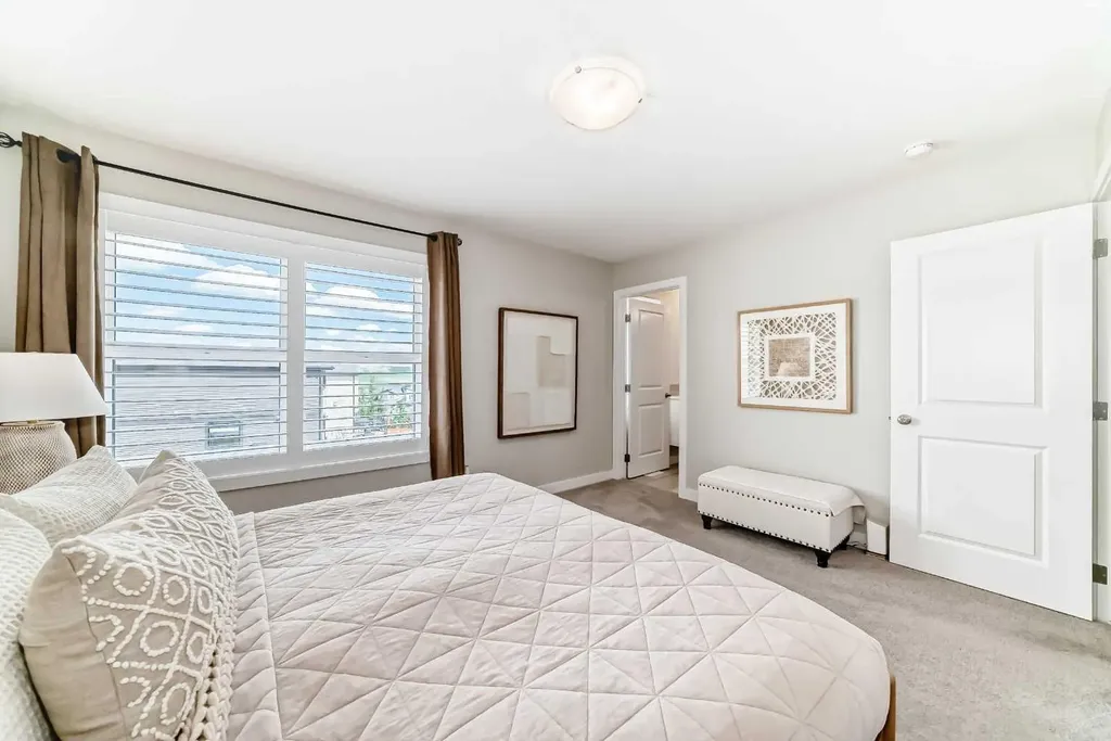 116 Precedence Way Cochrane AB T4C 2T5