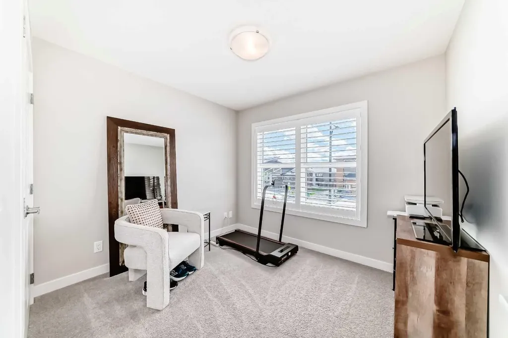 116 Precedence Way Cochrane AB T4C 2T5