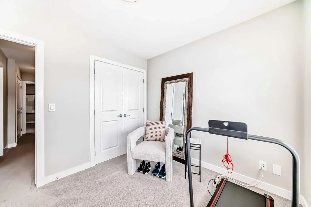 116 Precedence Way Cochrane AB T4C 2T5
