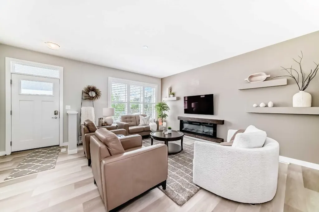 116 Precedence Way Cochrane AB T4C 2T5