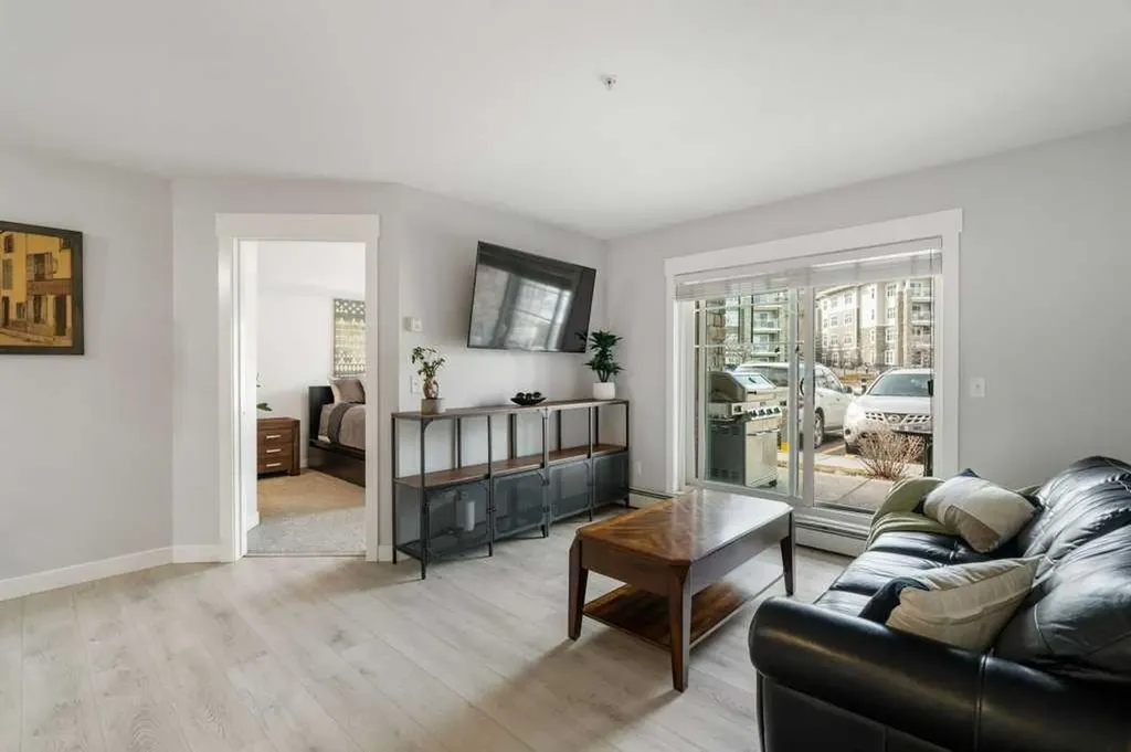 11 Mahogany Row SE Calgary AB T3M 2L6