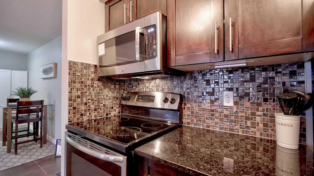 403 Mackenzie Way SW Airdrie AB T4B 3V7
