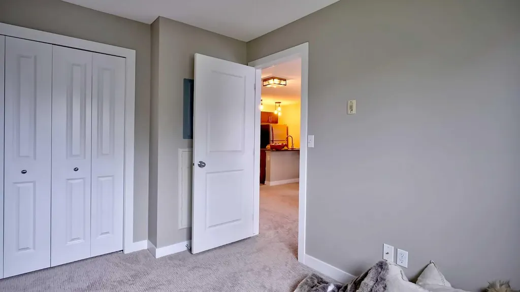 403 Mackenzie Way SW Airdrie AB T4B 3V7