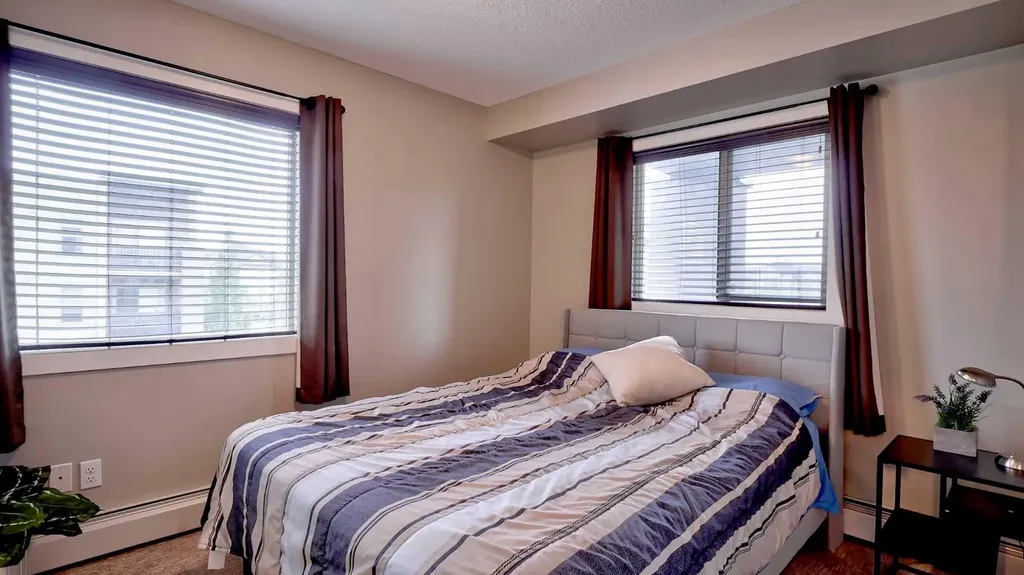 403 Mackenzie Way SW Airdrie AB T4B 3V7