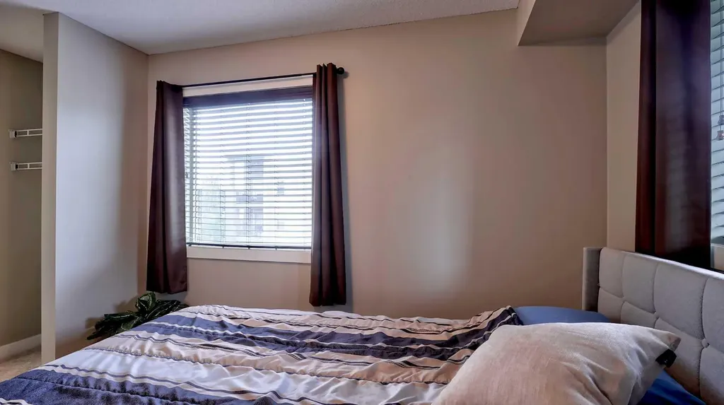 403 Mackenzie Way SW Airdrie AB T4B 3V7