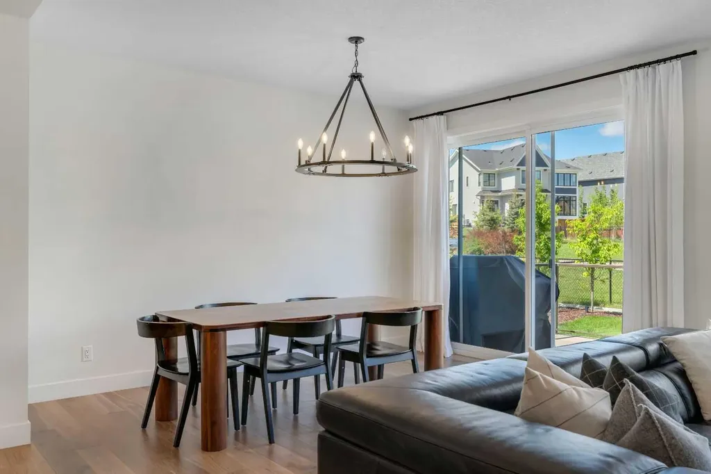 236 Marina Grove SE Calgary AB T3M 3J4