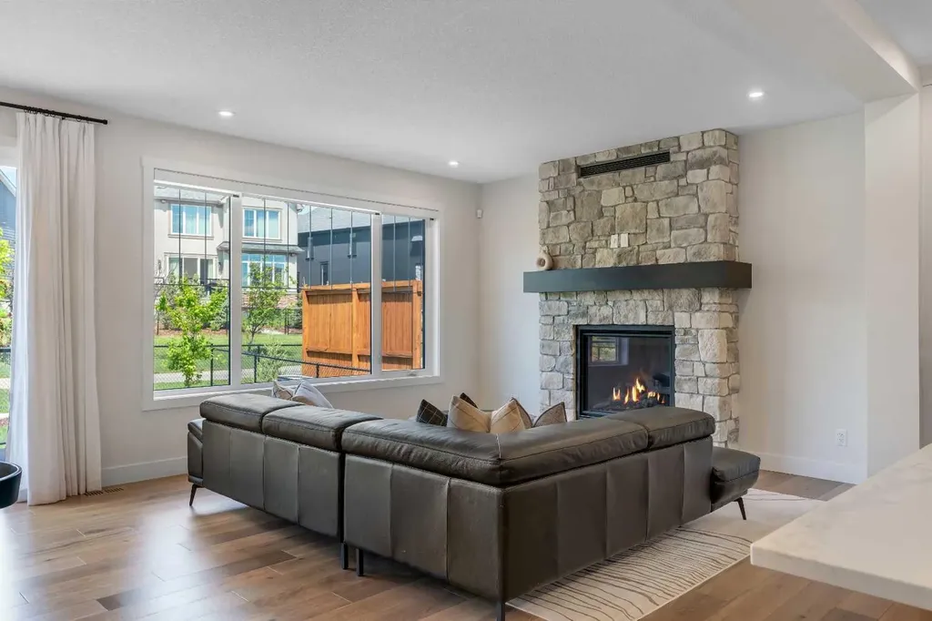 236 Marina Grove SE Calgary AB T3M 3J4