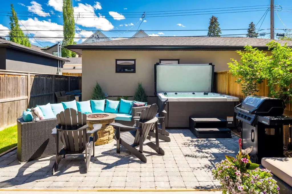 2719 5 Avenue NW Calgary AB T2N 0T9