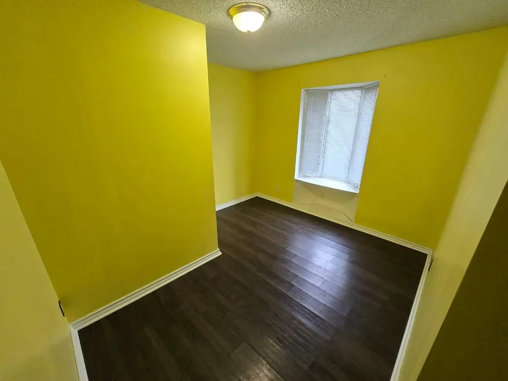 8602 95 Street Peace River AB T8S 1G5