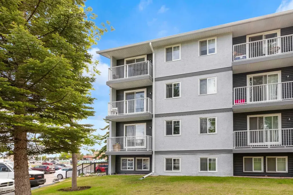 5601 Dalton Drive NW Calgary AB T3A 2E2