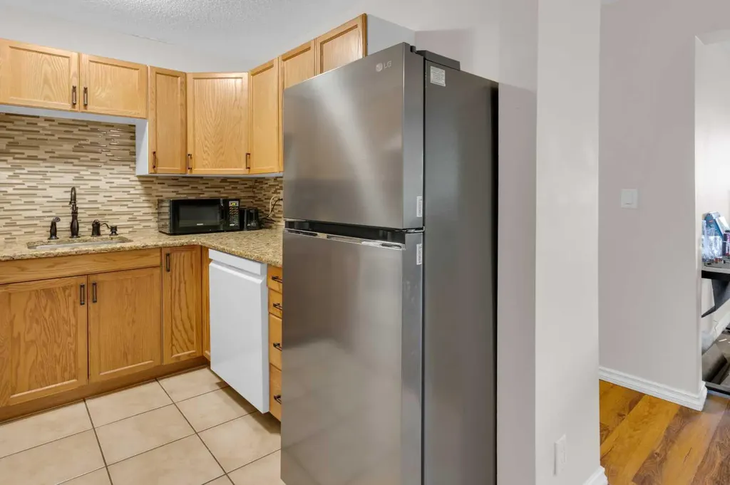 5601 Dalton Drive NW Calgary AB T3A 2E2