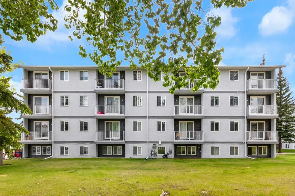 5601 Dalton Drive NW Calgary AB T3A 2E2