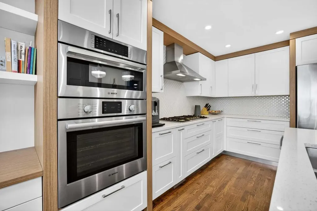 510 10 Avenue NE Calgary AB T2E 0X9