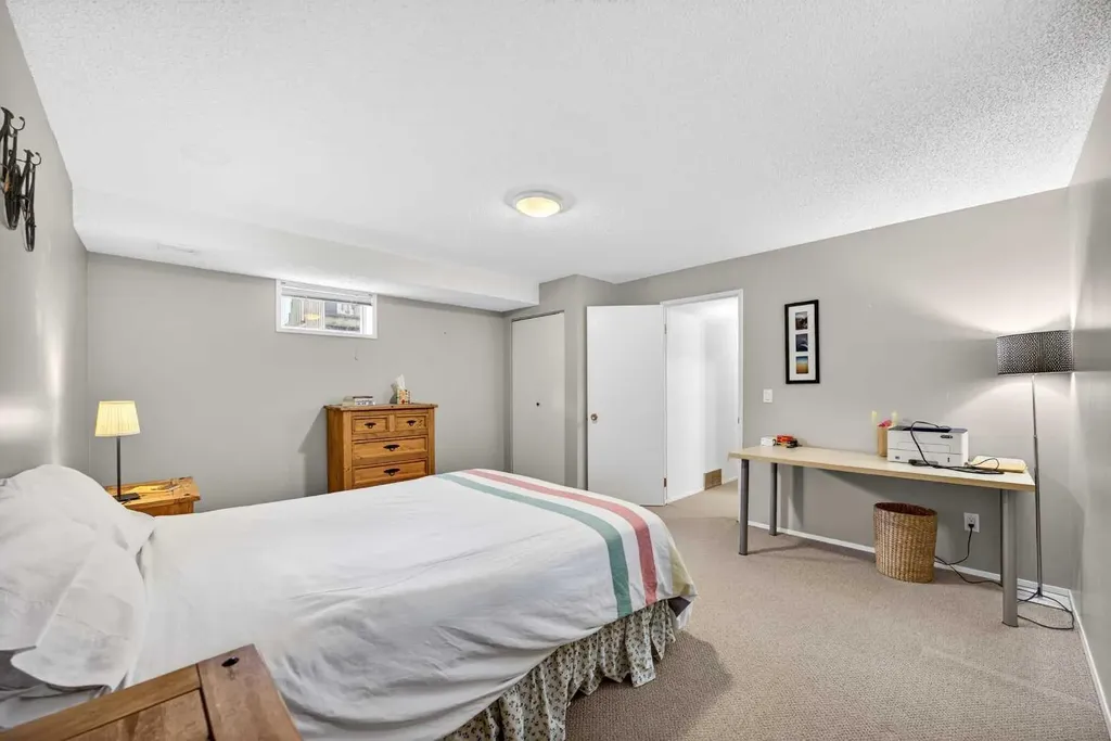 510 10 Avenue NE Calgary AB T2E 0X9