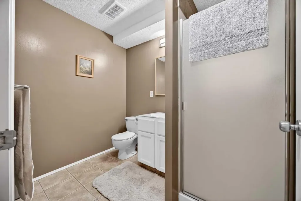 510 10 Avenue NE Calgary AB T2E 0X9