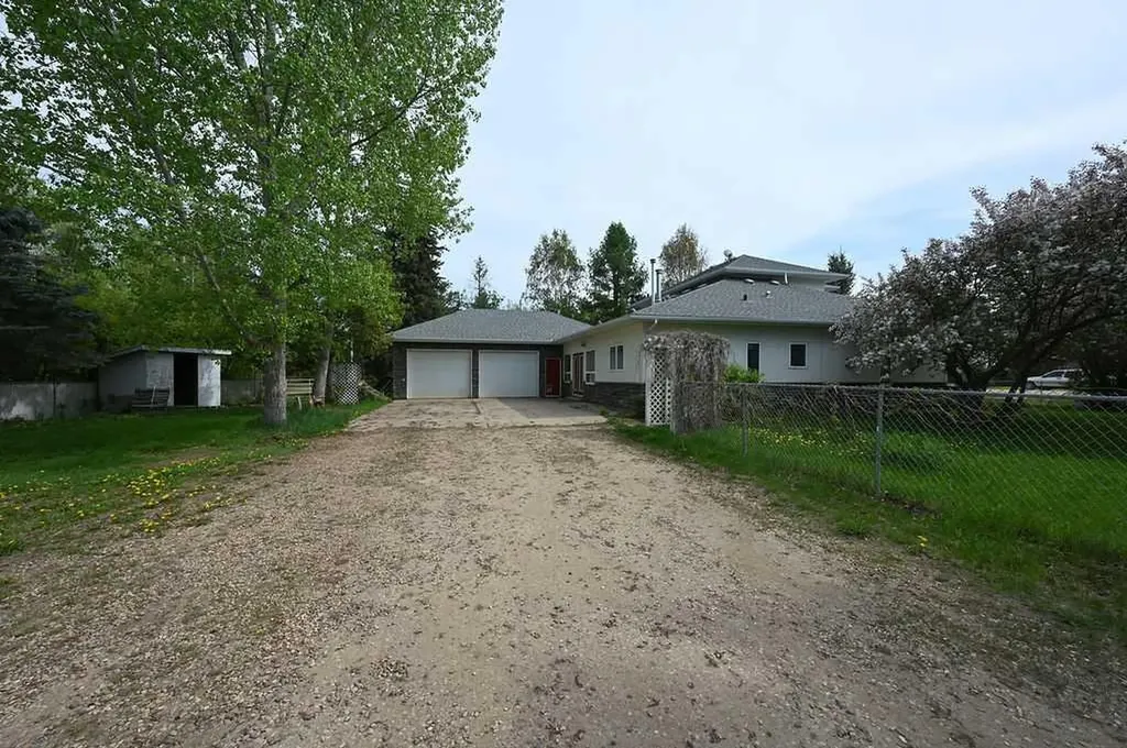 5002 52 Street Colinton AB T0G 0R0