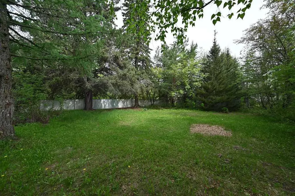 5002 52 Street Colinton AB T0G 0R0