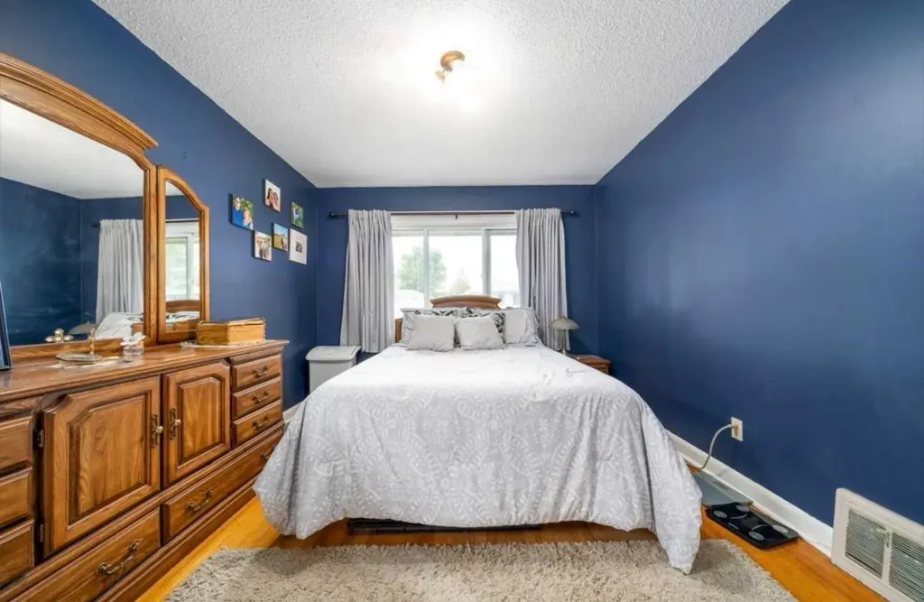 343 10 Street SW Medicine Hat AB T1A 4R6
