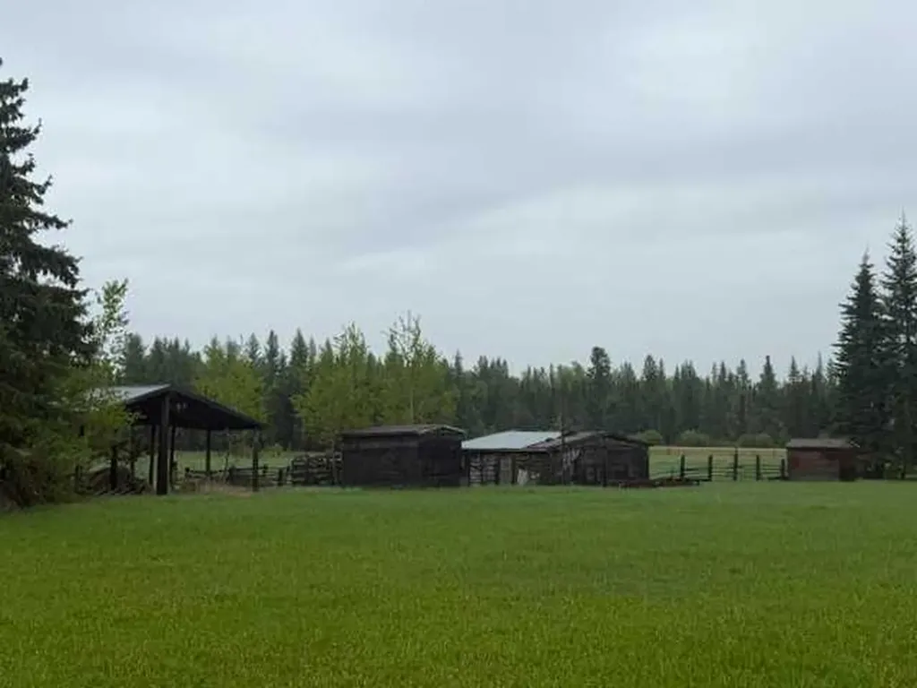 694009 44 Highway Rural Lesser Slave River No. 124 M.d. Of AB T0G 2B0