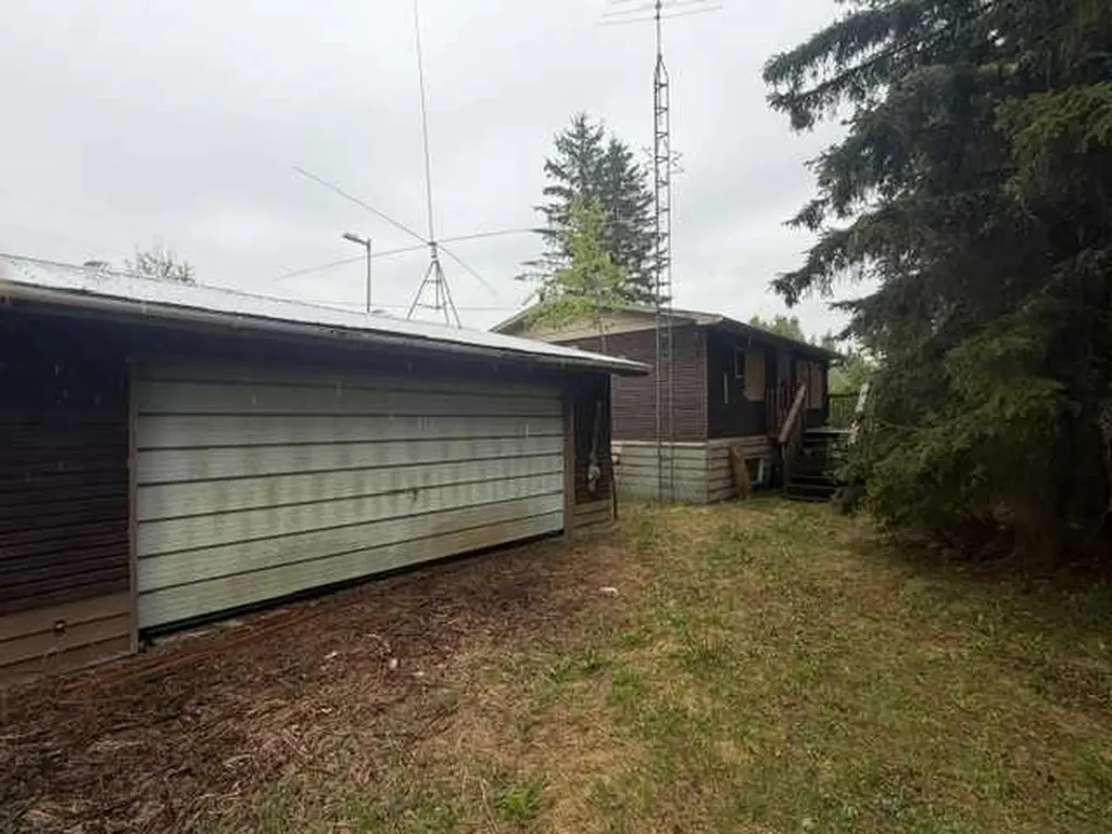 694009 44 Highway Rural Lesser Slave River No. 124 M.d. Of AB T0G 2B0