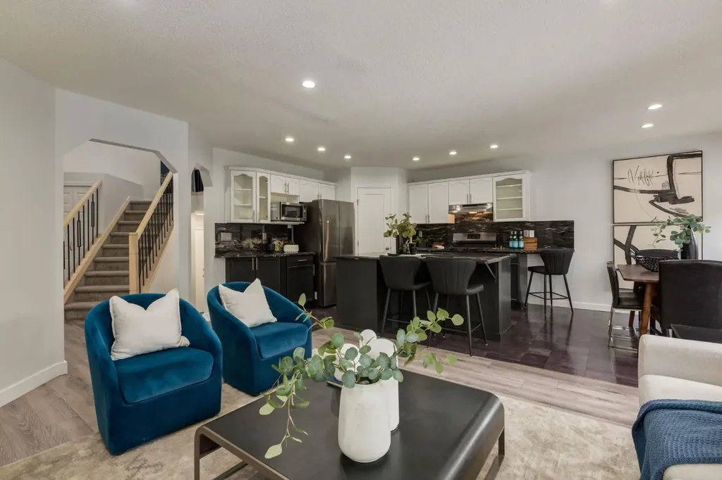 82 Hidden Ridge View NW Calgary AB T3A 5V8