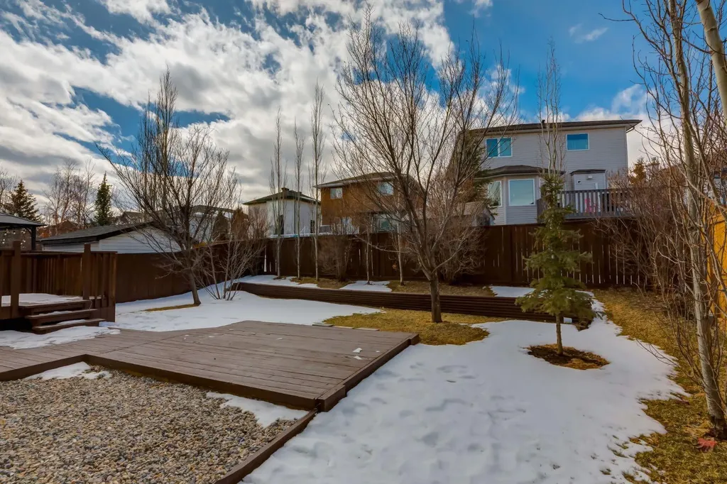 82 Hidden Ridge View NW Calgary AB T3A 5V8