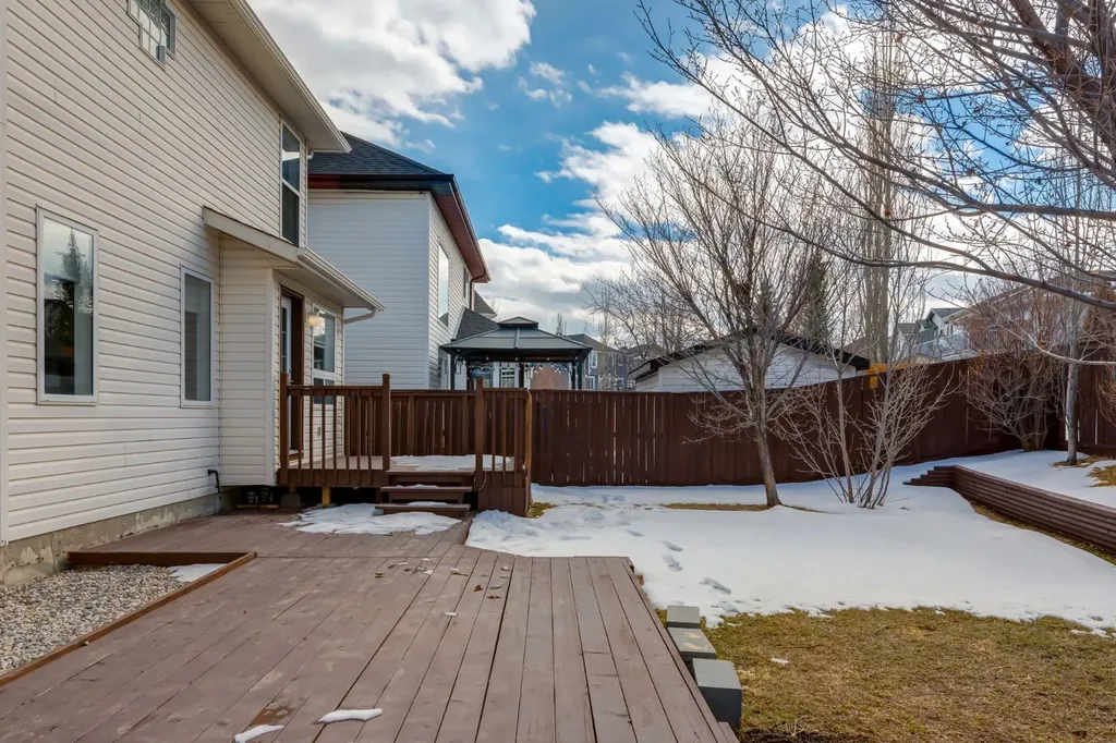 82 Hidden Ridge View NW Calgary AB T3A 5V8
