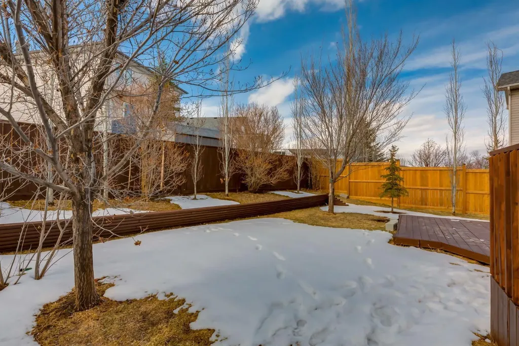 82 Hidden Ridge View NW Calgary AB T3A 5V8