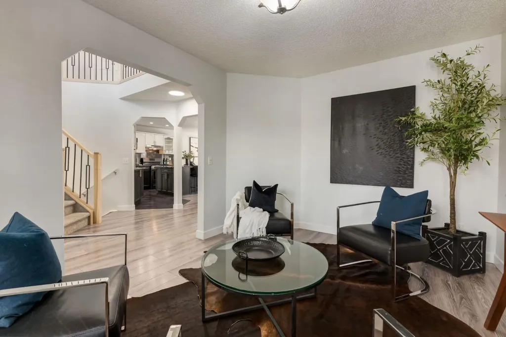 82 Hidden Ridge View NW Calgary AB T3A 5V8