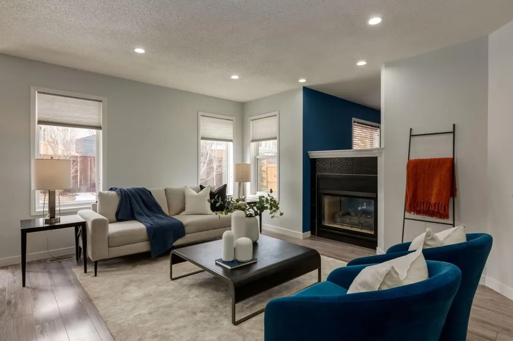 82 Hidden Ridge View NW Calgary AB T3A 5V8