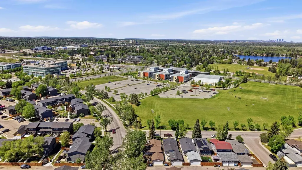 121 Sunbank Way SE Calgary AB T2X 2A5