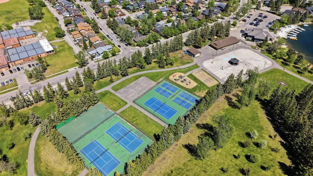121 Sunbank Way SE Calgary AB T2X 2A5