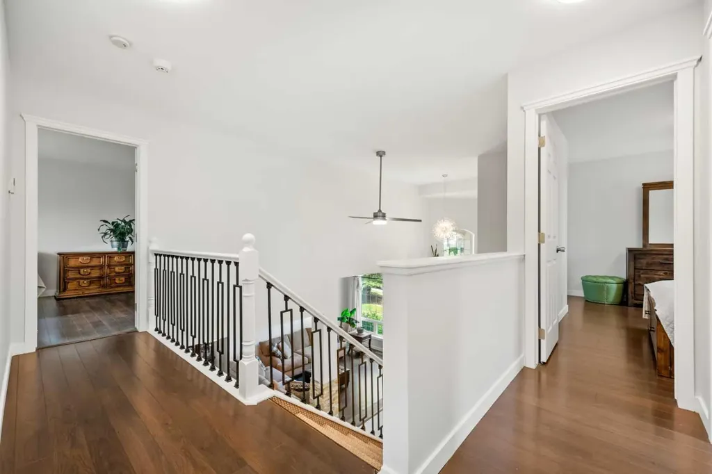 28 Mt Norquay Gate SE Calgary AB T2Z 2R3