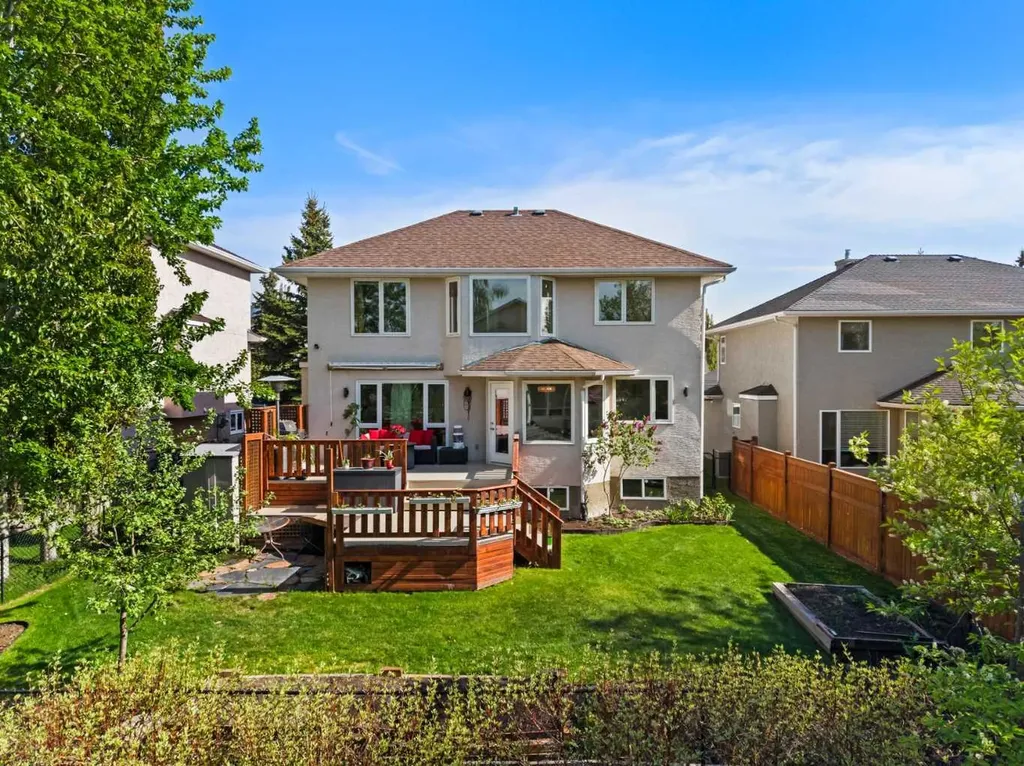 28 Mt Norquay Gate SE Calgary AB T2Z 2R3