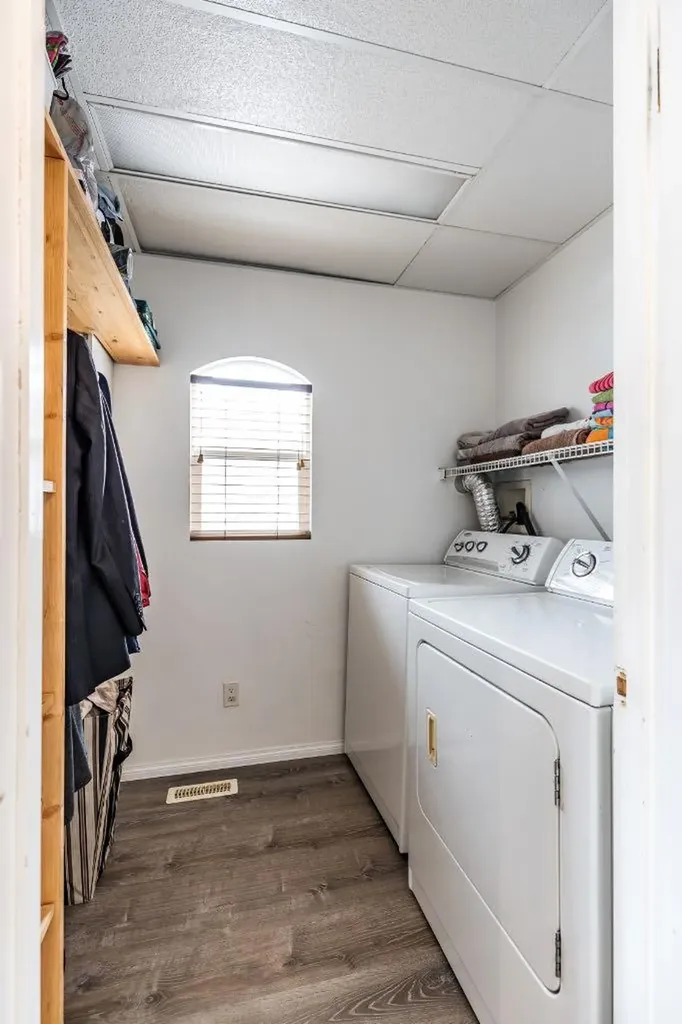 342 Cambridge Street SE Medicine Hat AB T1A0S8