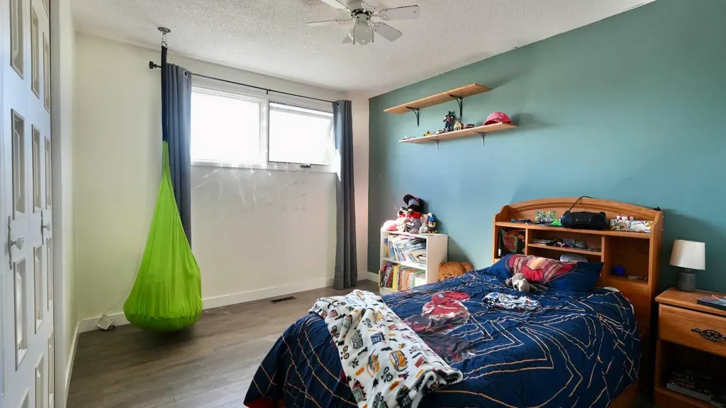8301 94 Street Peace River AB T8S 1G1