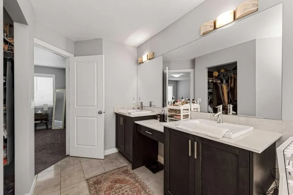 99 Brightoncrest Point SE Calgary AB T2Z5A7
