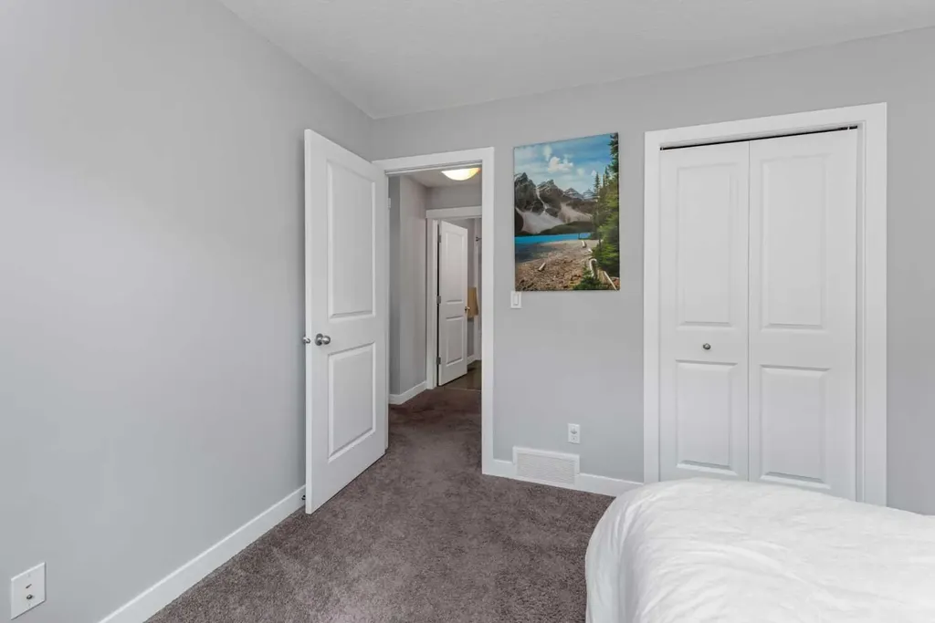 99 Brightoncrest Point SE Calgary AB T2Z5A7
