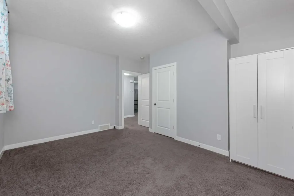 99 Brightoncrest Point SE Calgary AB T2Z5A7