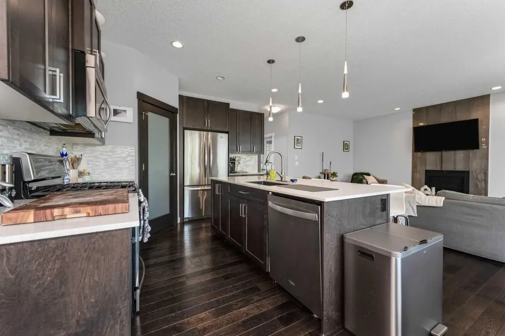99 Brightoncrest Point SE Calgary AB T2Z5A7