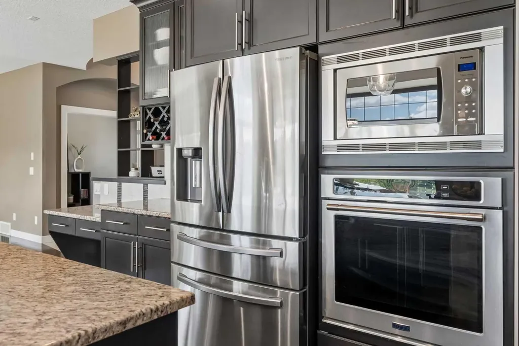 92 Panatella Crescent NW Calgary AB T3K 0H4