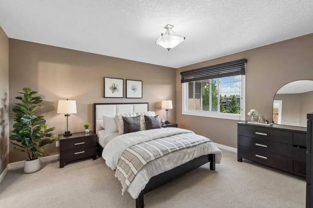 92 Panatella Crescent NW Calgary AB T3K 0H4