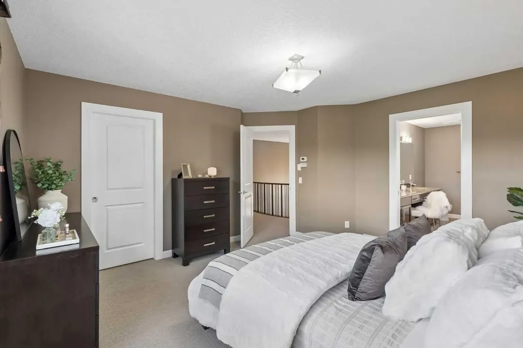 92 Panatella Crescent NW Calgary AB T3K 0H4
