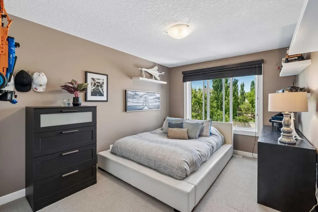 92 Panatella Crescent NW Calgary AB T3K 0H4