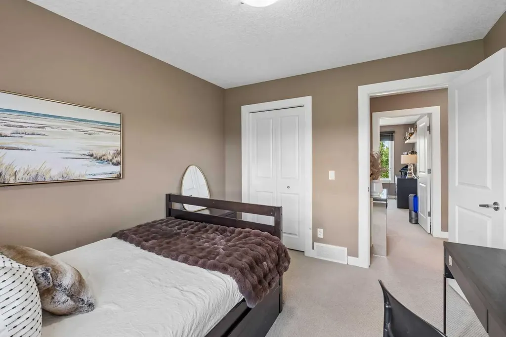 92 Panatella Crescent NW Calgary AB T3K 0H4