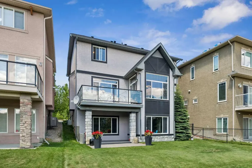92 Panatella Crescent NW Calgary AB T3K 0H4