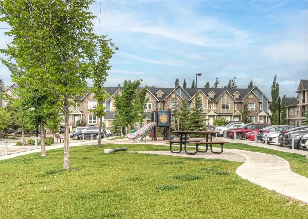 100 Cranfield Common SE Calgary AB T3M 1S1
